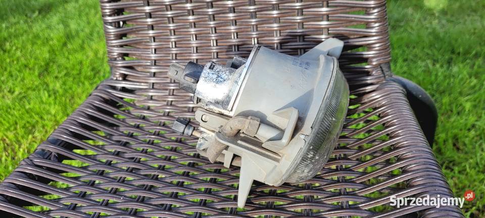 Prawy HALOGEN VOLVO S60 19992004 świętokrzyskie Przeuszyn