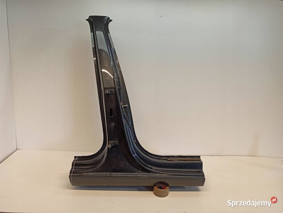 AUDI A4 B9 AVANT SŁUPEK PRAWY LX7L X7L