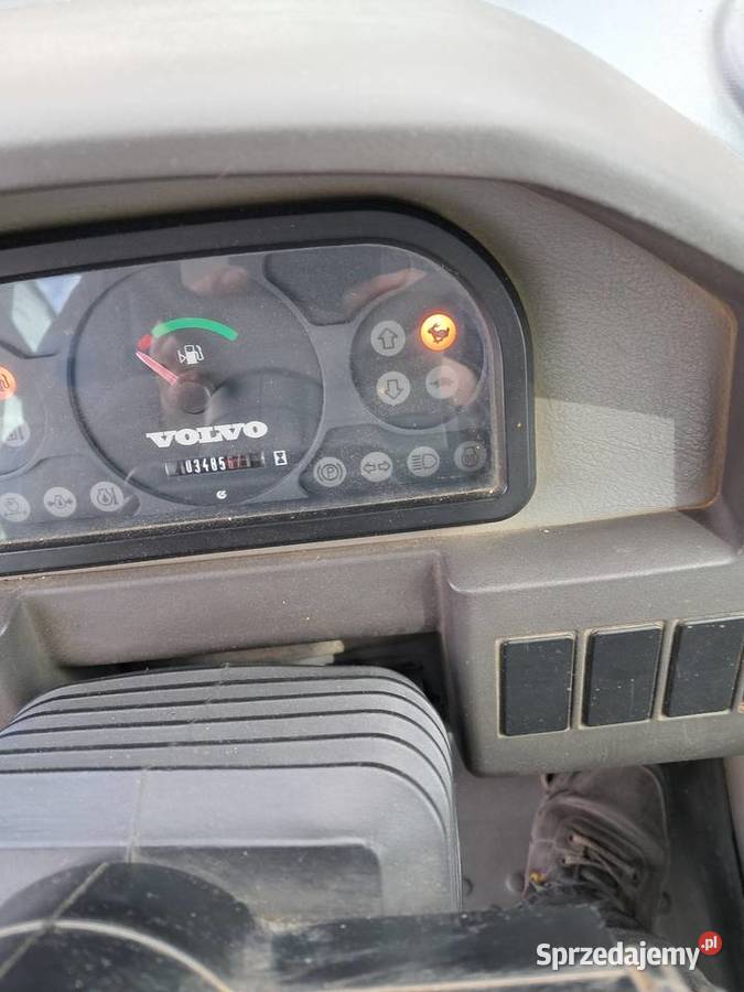 Sprzedam volvo l25f sprowadzona 3400h