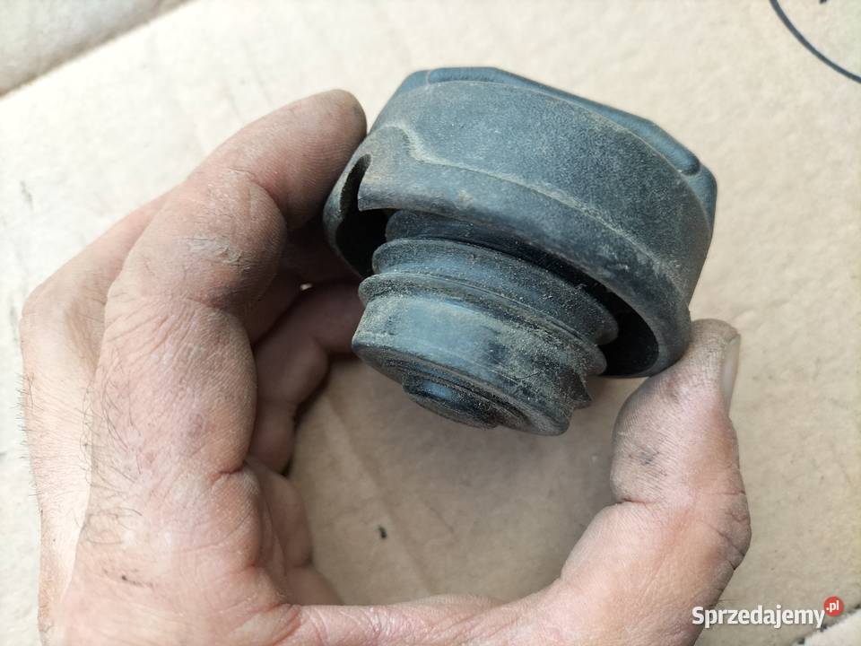 Audi 80 B3 B4 KOREK ZBIORNIKA PALIWA BAKU Kamień-Kolonia