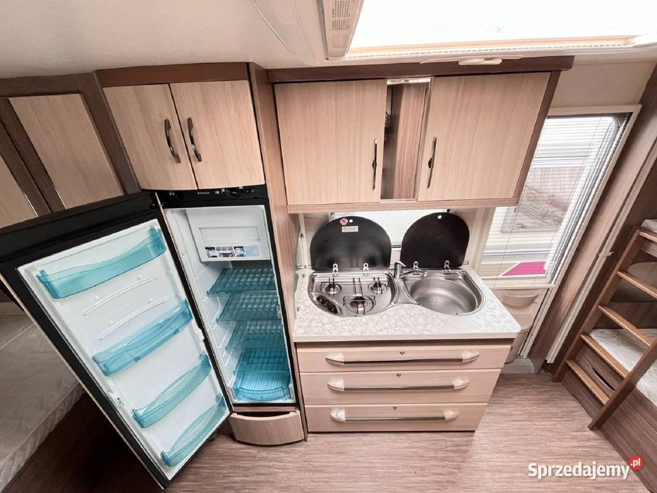 Hobby DELUXE 490KMF śpi aż 6 osób komfortowo Hobby łódzkie Łochów Nowy sprzedam