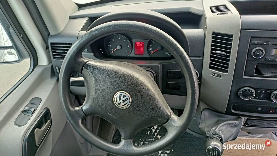 VW Crafter 20 tdi 9 osobowy niski przebieg klima Miechów