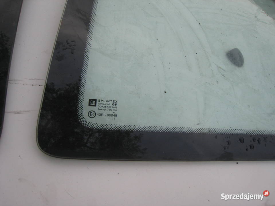 Szyba karoseryjna w błotnik prawa lewa Opel