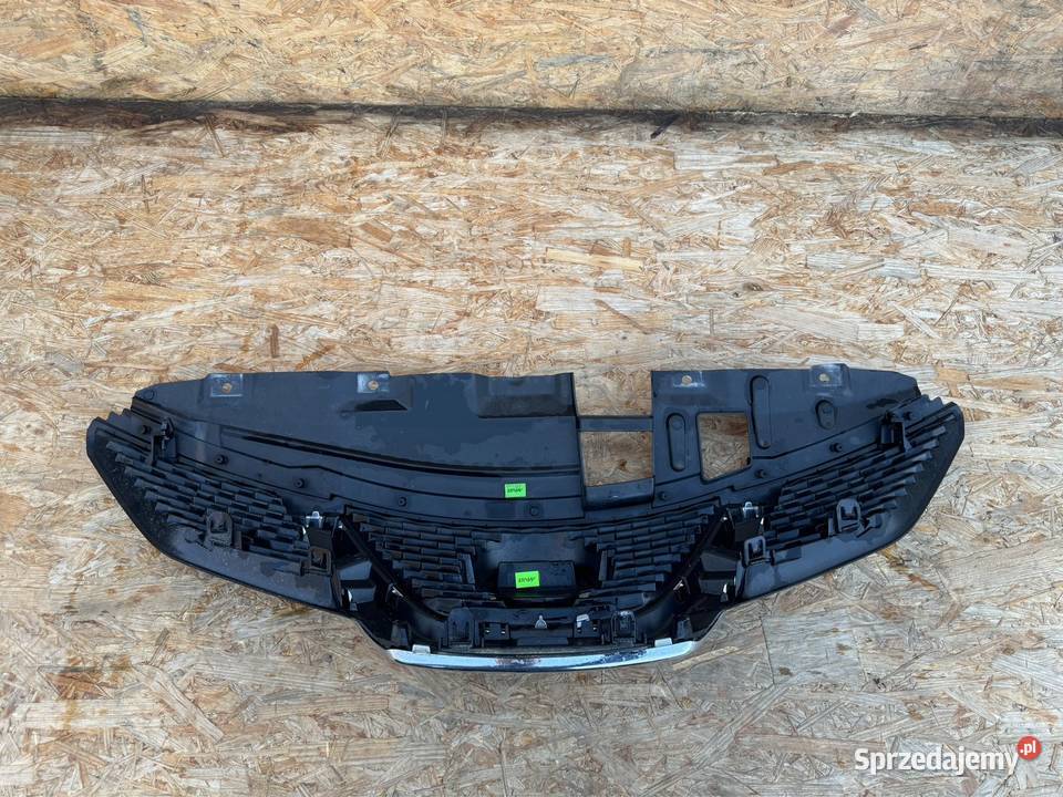 Grill atrapa chłodnicy qashqai ii 2 j11 1417 Rok produkcji 2013 Międzychód