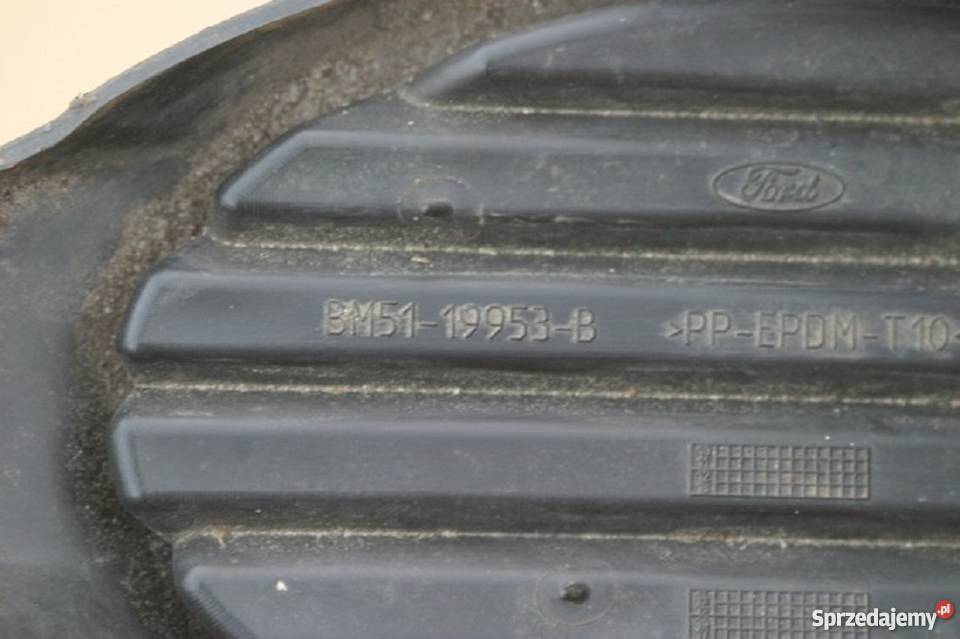 FORD FOKUS MK3 ZAŚLEPKA HALOGENU LEWA PRZÓD lubuskie Bieleń