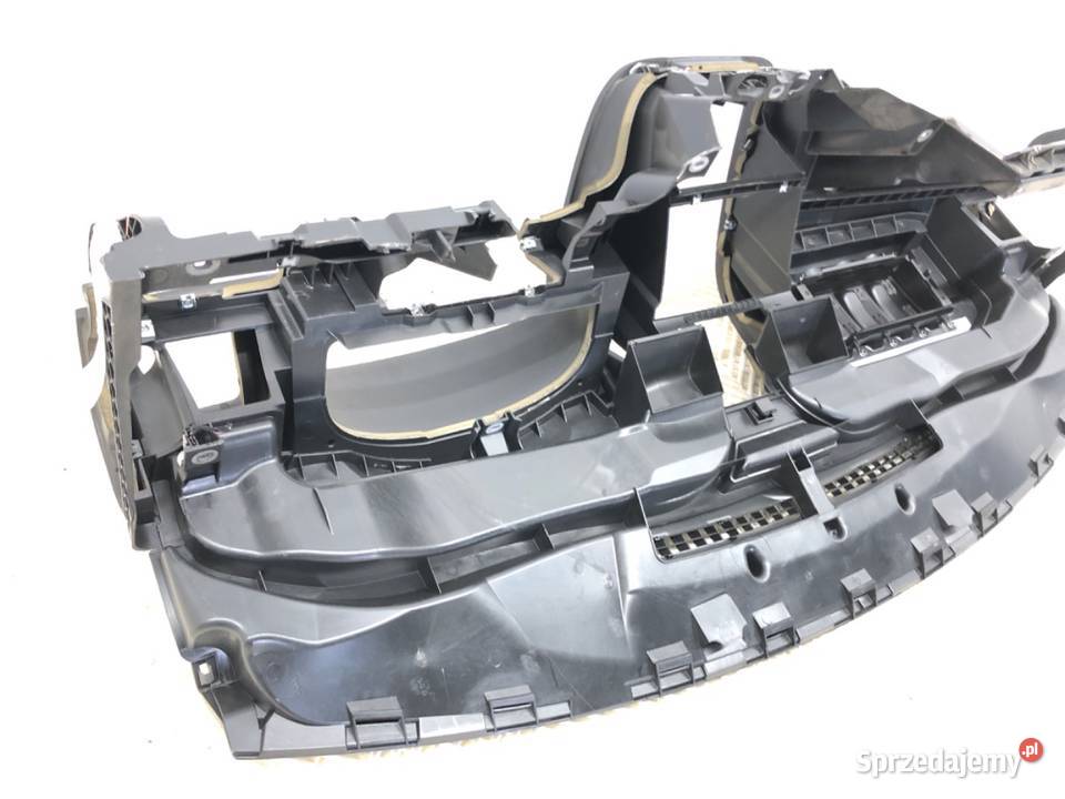 KOKPIT VW GOLF V Hatchback 0310 KONSOLA DESKA