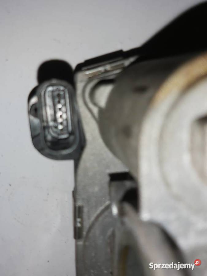 PRZEPUSTNICA 55576656AA astra insignia IV J 16 Bydgoszcz
