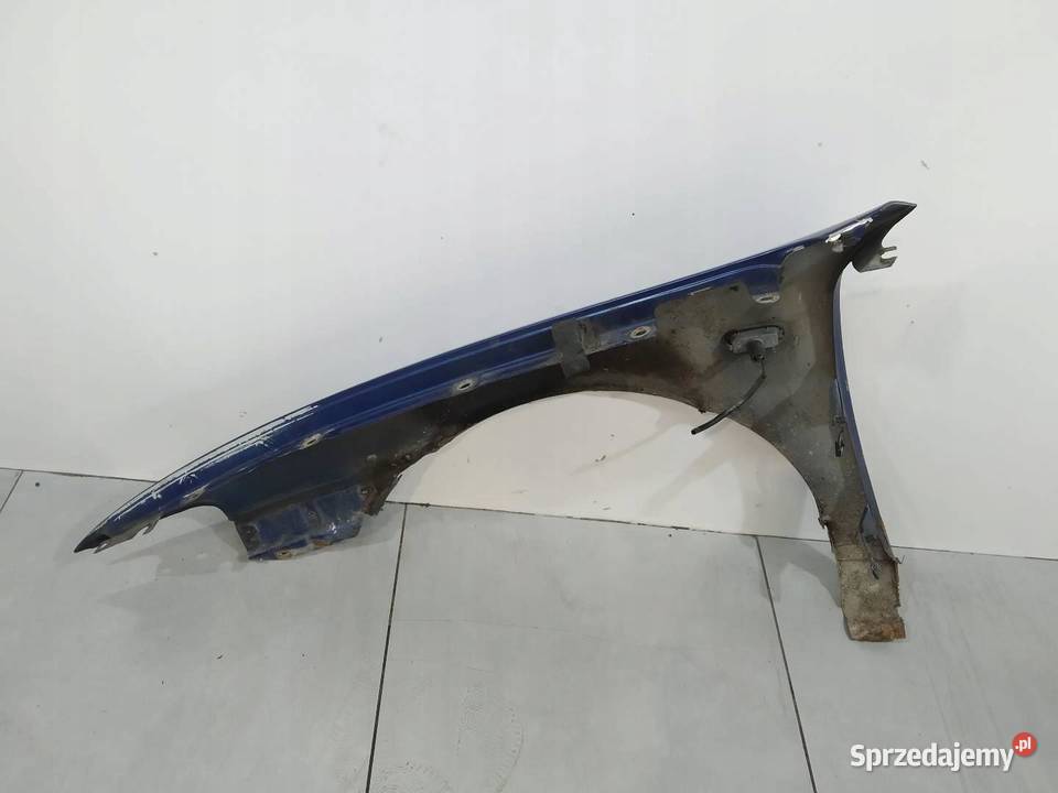 BŁOTNIK PRAWY PRZÓD TOLEDO II GRANATOWY Seat