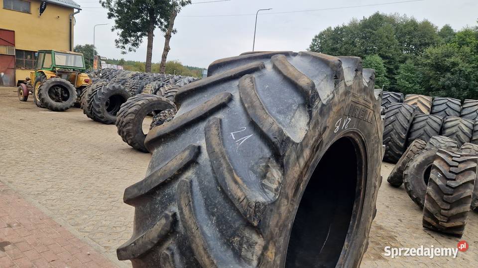 71070r42 7107042 Pirelli 2016r 70 bieżnik bez