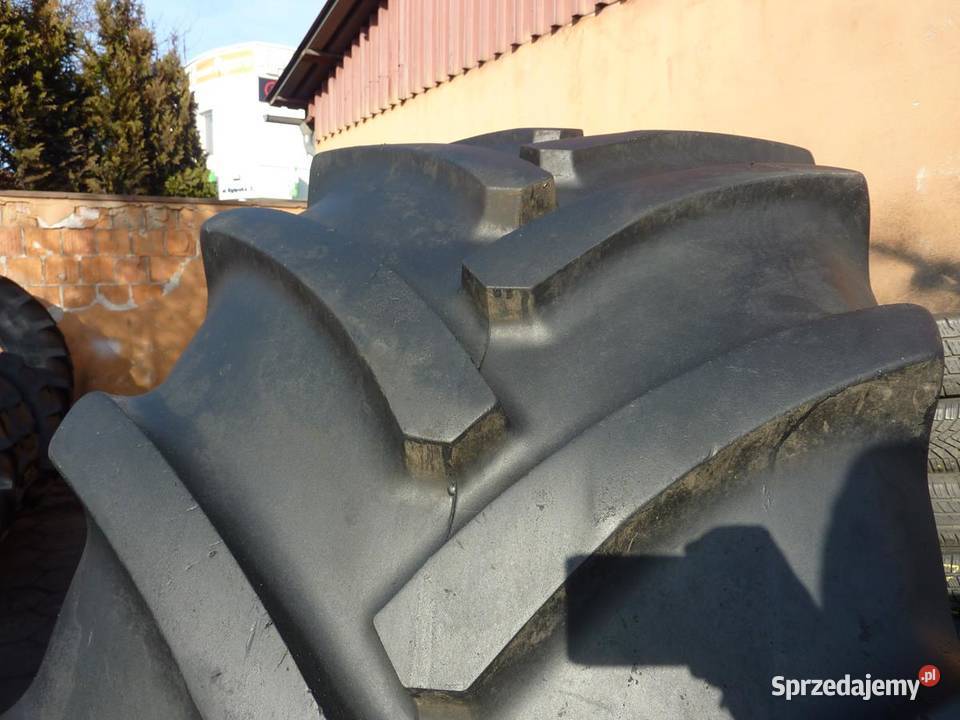 Opona używana rolnicza 65065R38 CONTINENTAL SVT Opony rolnicze