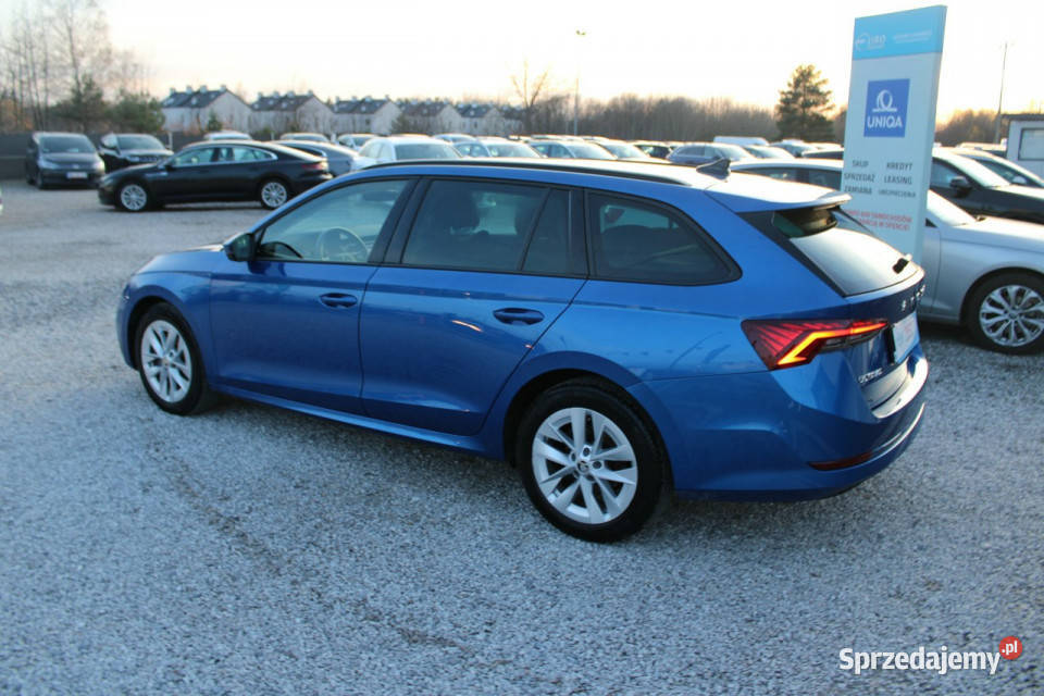 koda Octavia AMBITION Fvat LED Salon Polska kurtyny powietrzne Warszawa