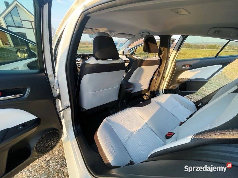Toyota Prius 4 2016 Hybryda LPG Landi Renzo Prius Krosno