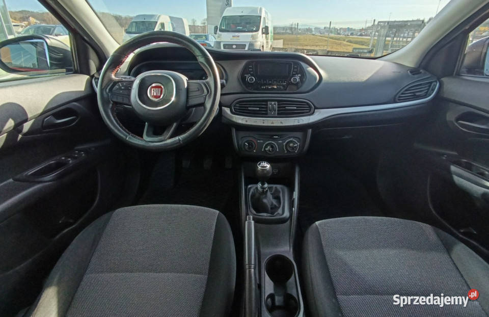 Fiat Tipo 14 95 Salon 1 właściciel serwis ASO nieuszkodzony Nowy Sącz