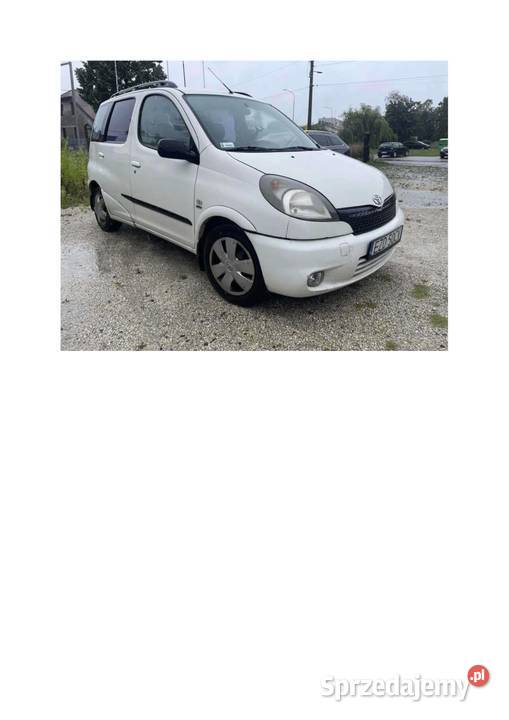 syndyk sprzeda Toyotę Yaris Zduńska Wola sprzedam