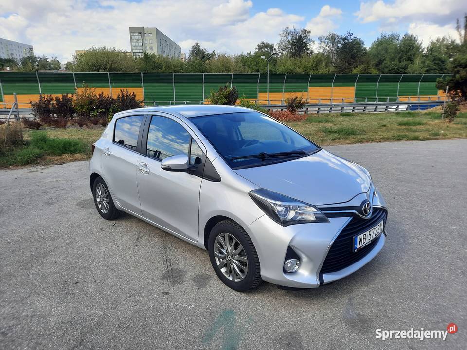 Toyota Yaris III 133 VVTi Premium Salon Polska Samochody osobowe Warszawa