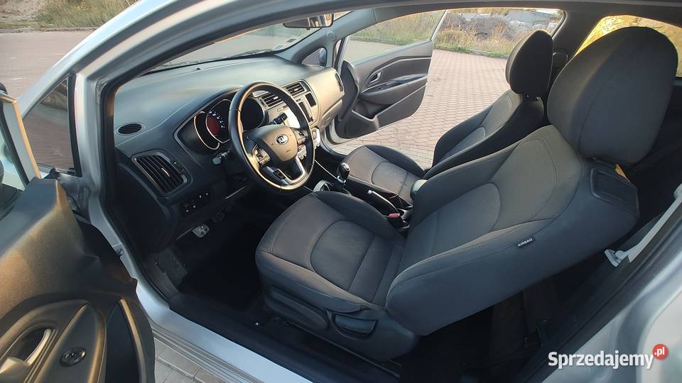 Kia Rio III 3 lift coupe led przebieg 98 duza Włocławek