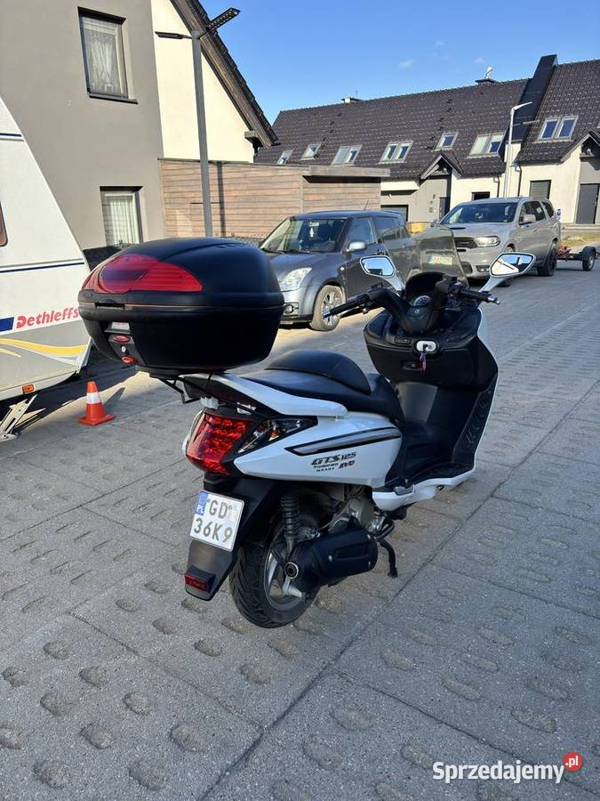 Skuter Sym GTS 125 Evo Pępowo