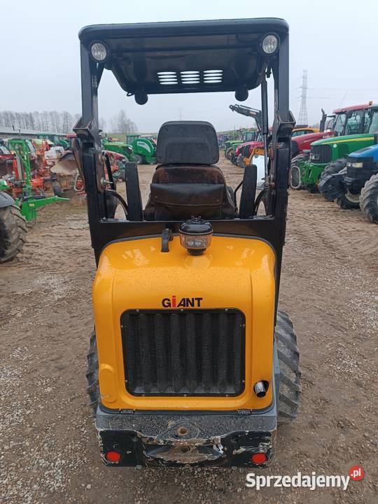 Sprzedam ładowarkę przegubową Giant D337T 2014 podlaskie Suwałki