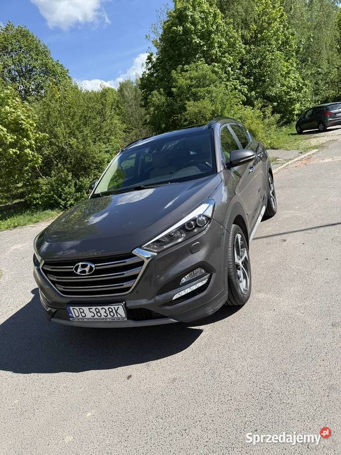 Hyundai Tucson długie opłaty