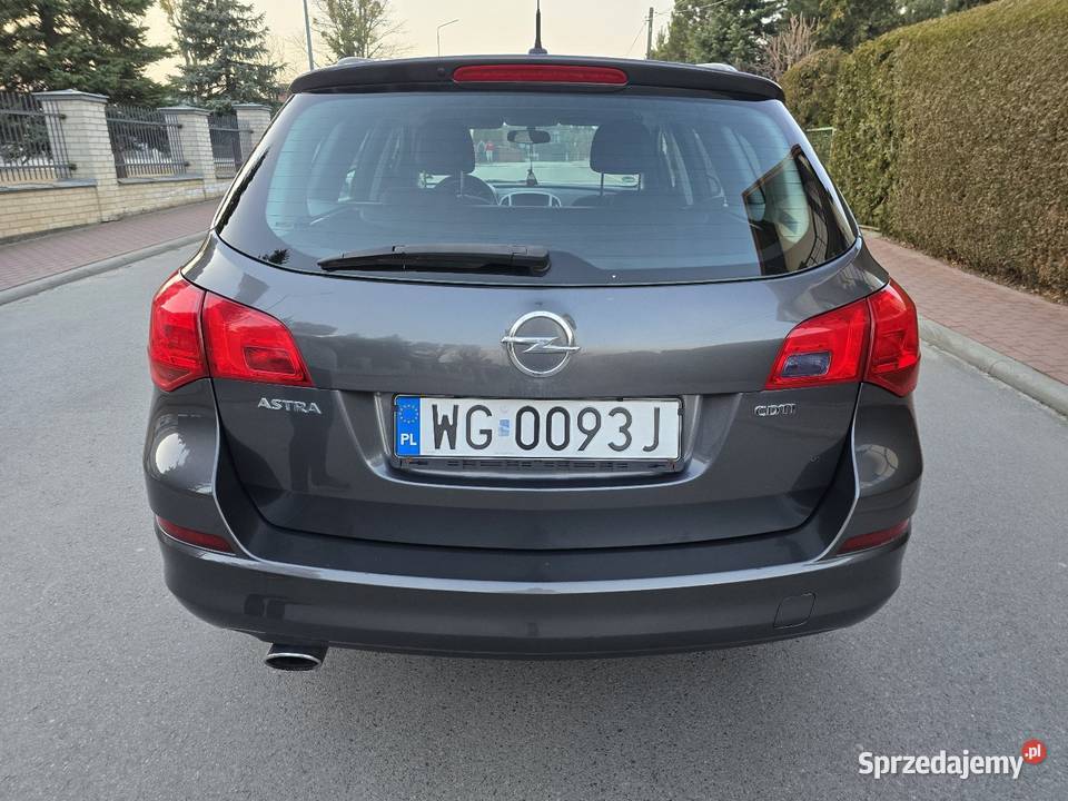 Opel Astra IV 20 CDTI Sport Sobolew