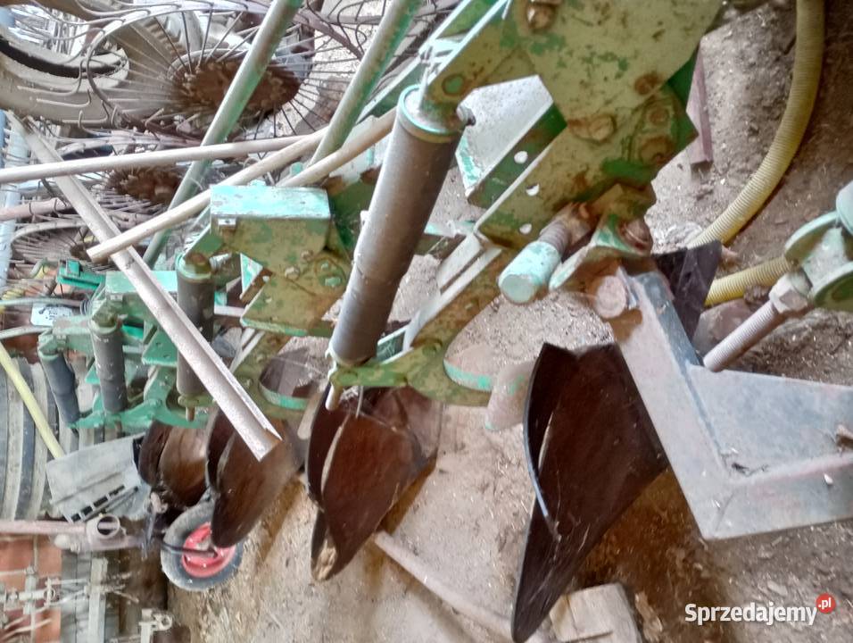 Pług 5 skibowy zagonowy ROVER wielkopolskie Pogorzela