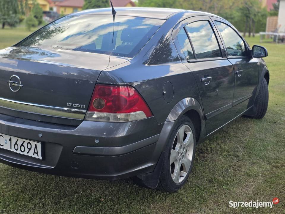 Opel Astra 2010 136KM Chełm sprzedam