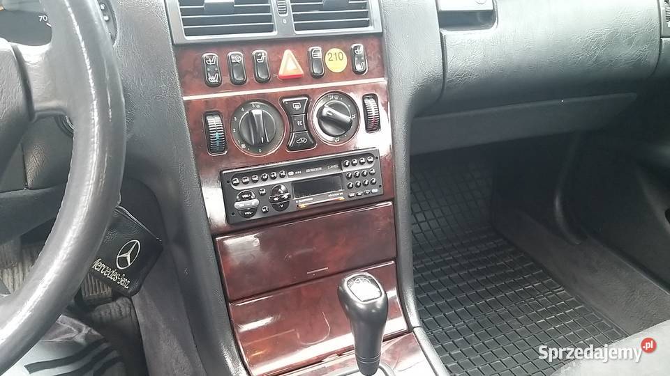 Mercedes E210 28 1996 z LPG 193KM małopolskie Kraków