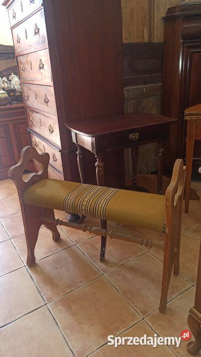 Ławeczka siedlisko tapicerka jasne drewno Gdańsk