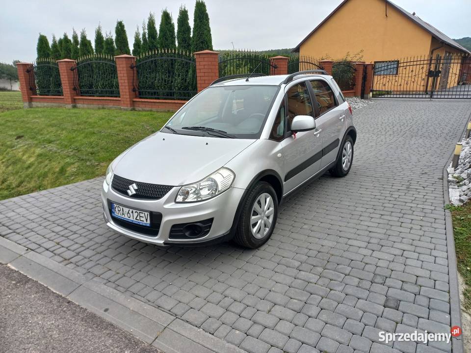 Suzuki SX4 Benzyna 16 4/5 Kraków sprzedam