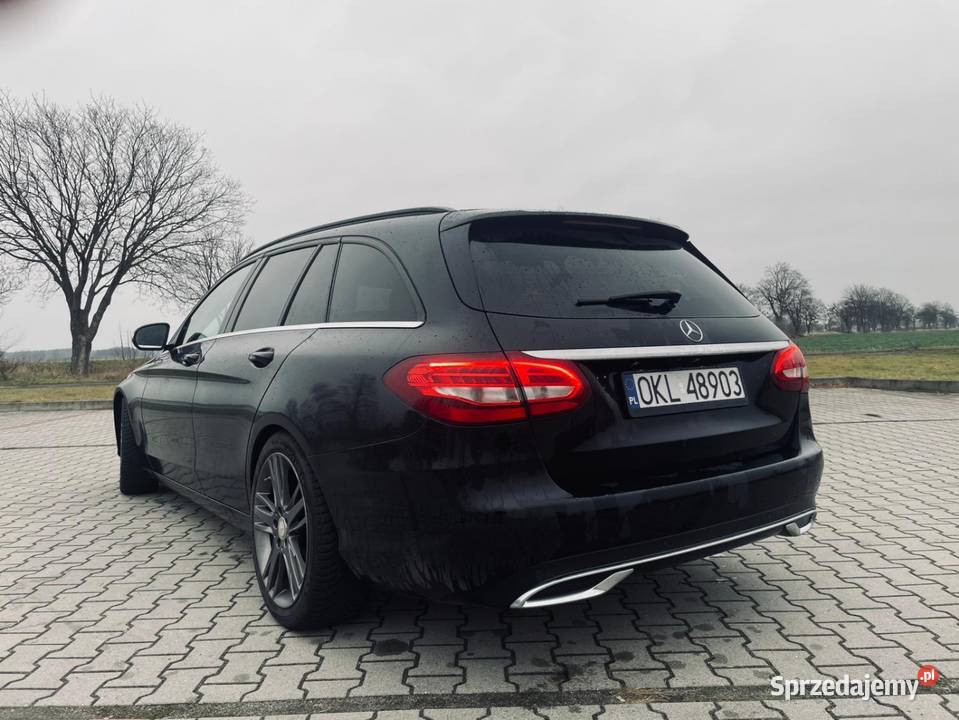 Mercedes Benz C W205 16 Diesel kamera cofania