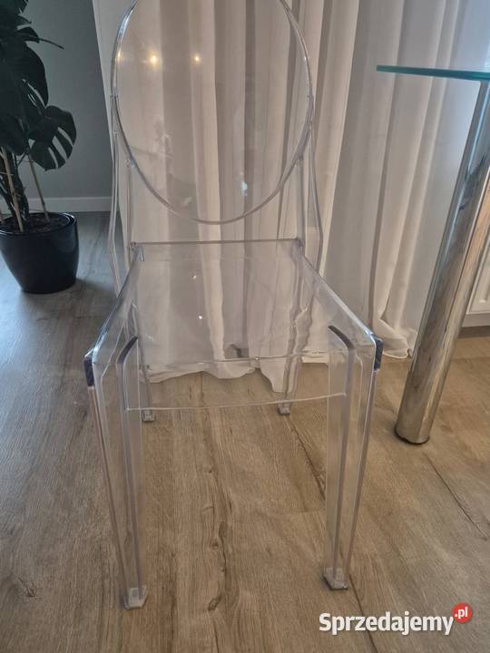 Stół z krzesłami kujawsko-pomorskie Toruń