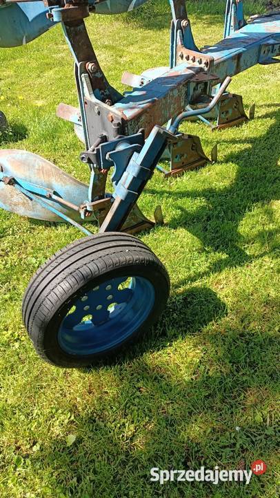 Pługi 3 obrotowe Ransomes 211 31 overum lemken Bychawa