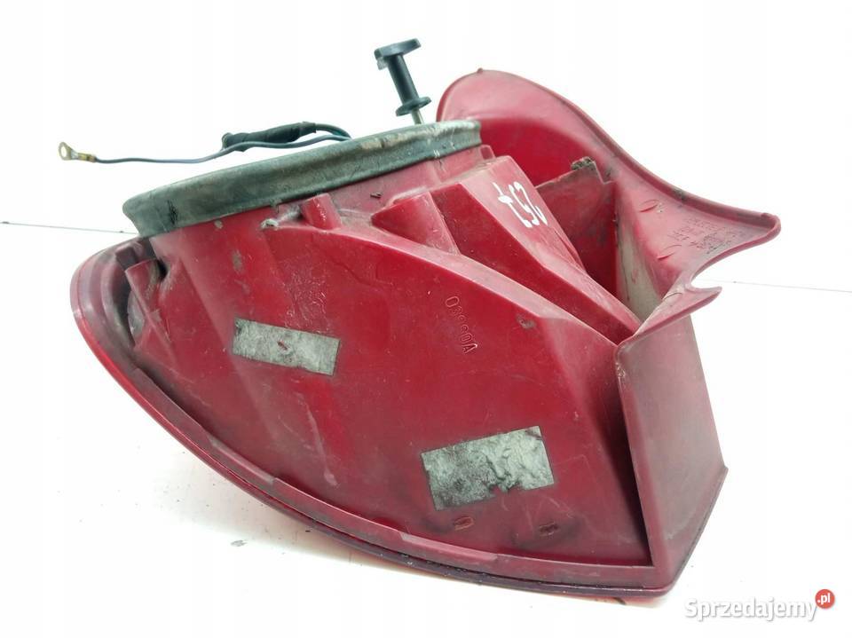 LAMPA TYŁ PRAWA EU 8200658413 Renault Modus I