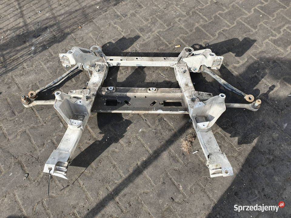 SANKI PRZEDNIE CADILLAC CTS 4X4 RWD 14 osobowe Lipno