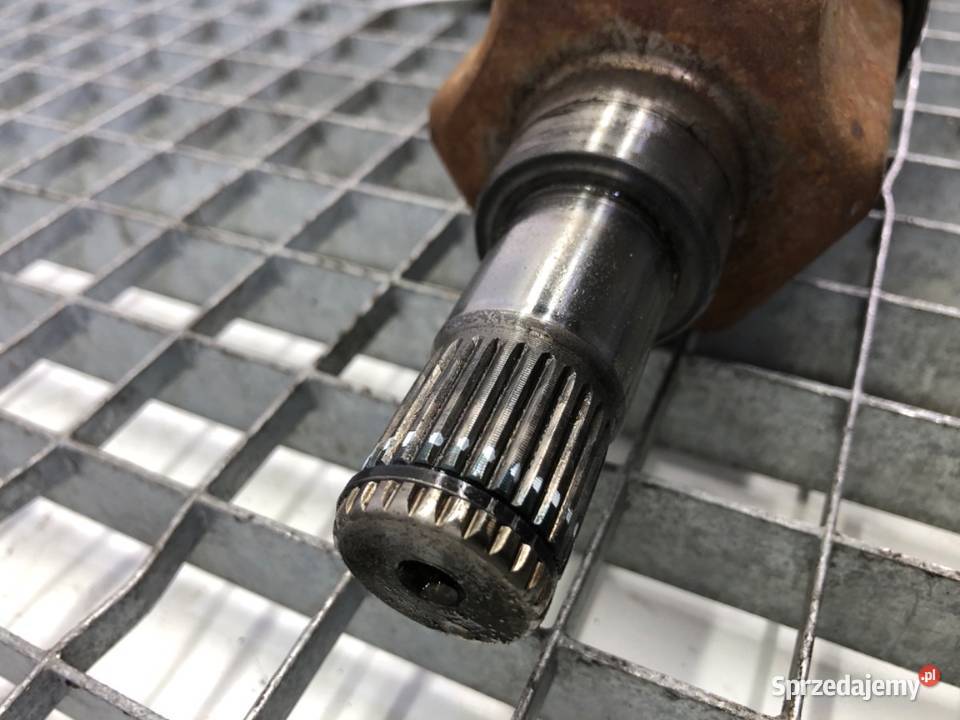 PÓŁOŚ LEWY PRZÓD VOLVO V40 P31280669 16 150 osobowe sprzedam