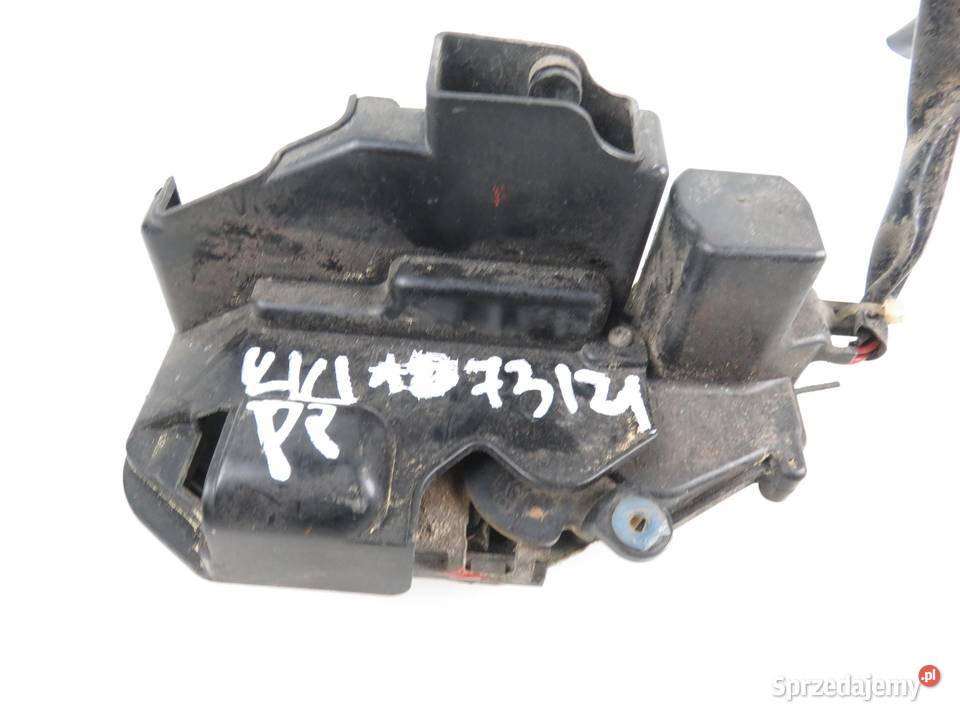 ZAMEK PRAWY PRZEDNI MAZDA 626 V GF małopolskie