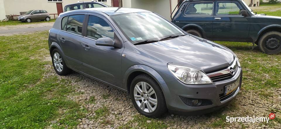 Opel Astra H 19 CDTI 140 AUTOMAT Krosno sprzedam