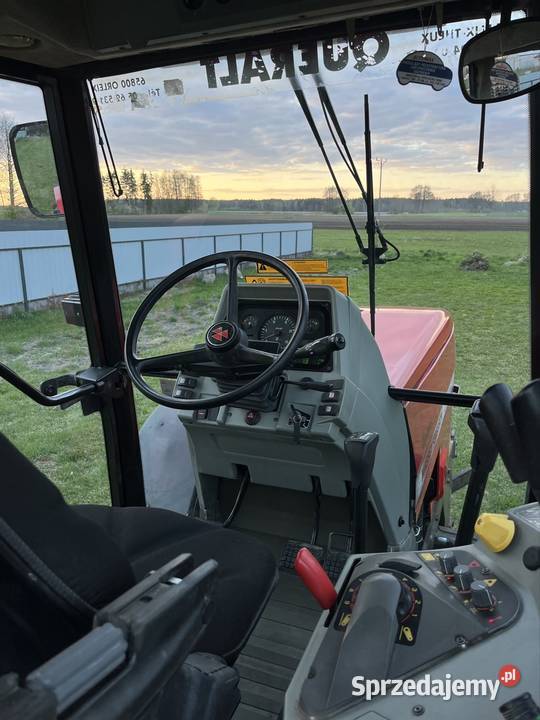 MASSEY FERGUSON 8120 Zbuczyn