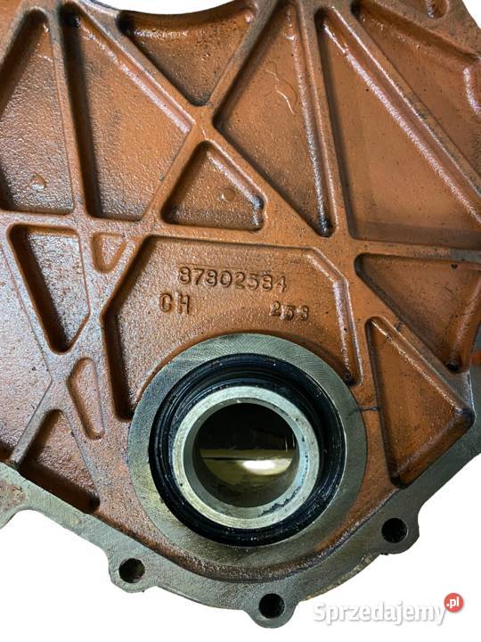 OBUDOWA POKRYWY 87802584 87802549 HOLLAND TM190 łódzkie sprzedam