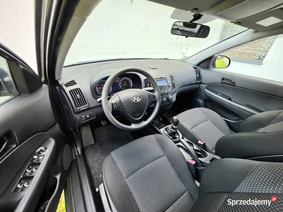 Hyundai I30 14 Benzyna Lift ładny stan 1400cm3