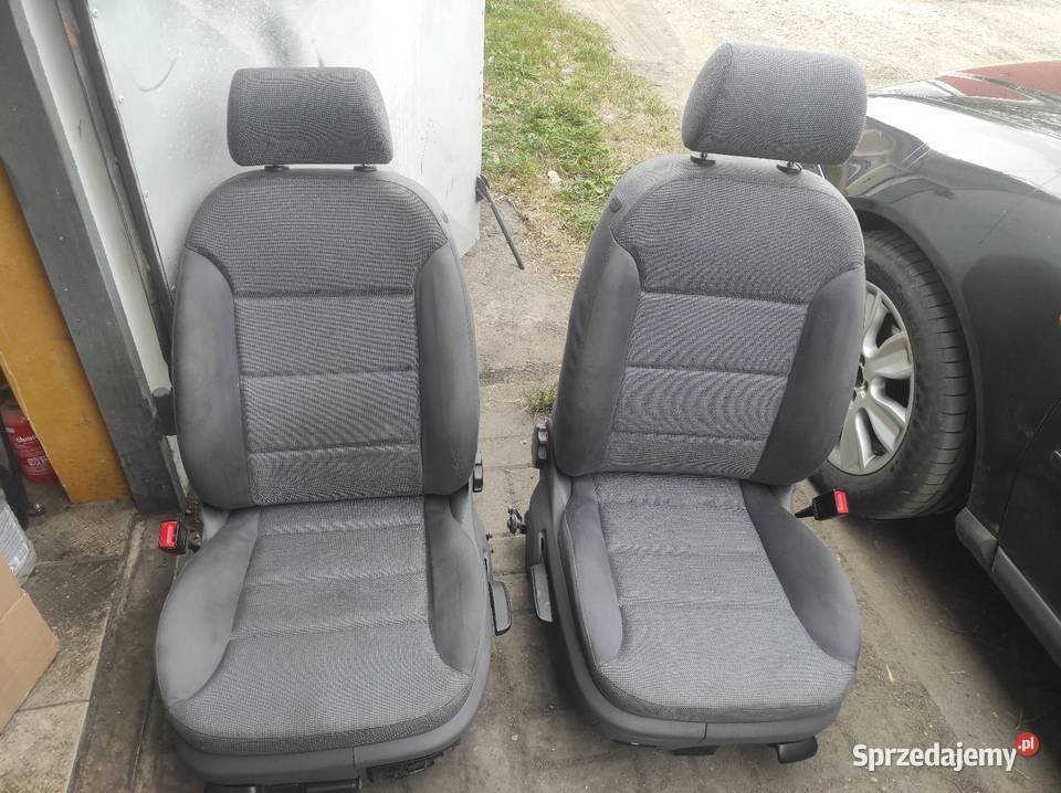 Sprzedam komplet foteli do audi a3 8l 5d Rok produkcji 2000 Końskie
