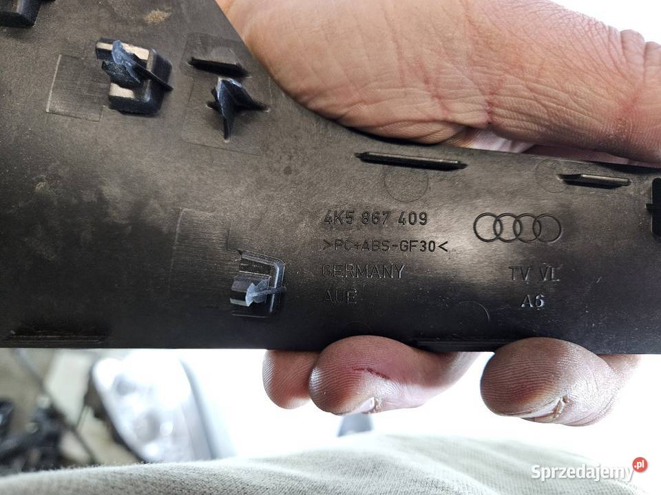 AUDI A6 C8 LISTWA LEWA DEKOR LEWY DRZWI PRZÓD osobowe Osłony i zaślepki Międzychód
