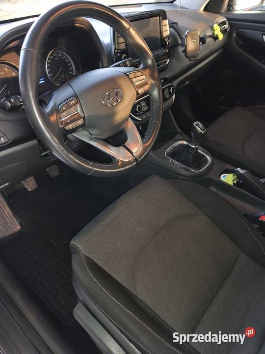 Sprzedam Hyundai i30 1498cm3