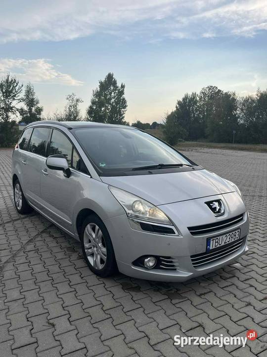 Peugeot 5008 20 HDi 7 osób 2012 przebieg 244000 1999cm3 Busko-Zdrój