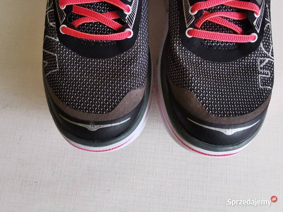 Hoka One One 42 st idealny sprzedam