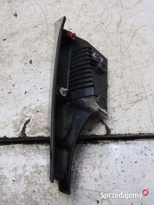 LISTWA OSŁONA LAMPY LEWY TYŁ TYLNY NISSAN XTRAIL osobowe