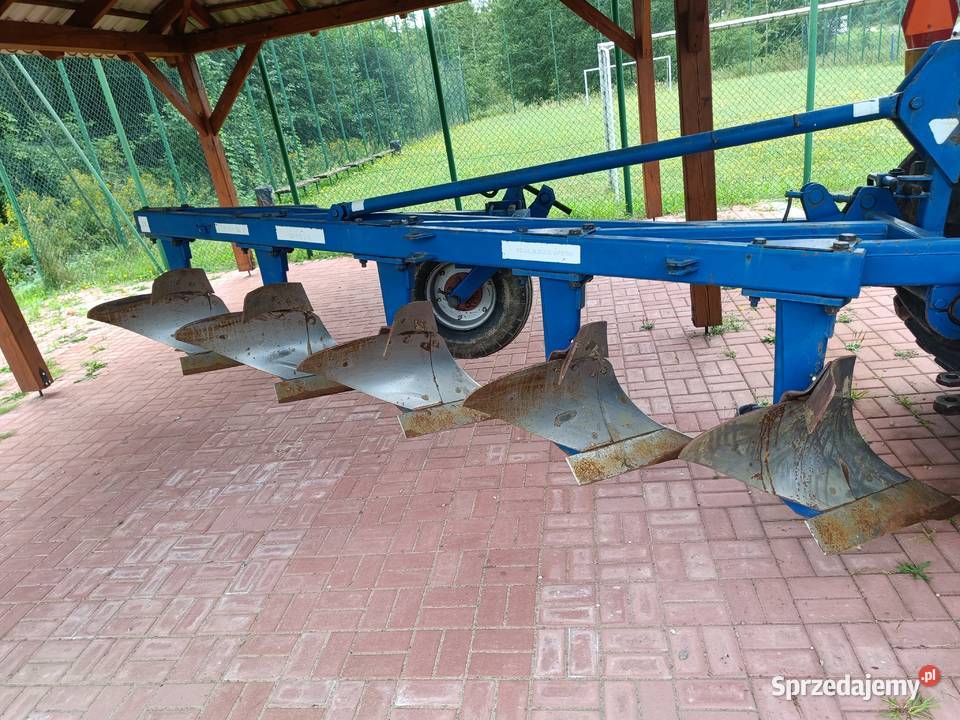 Pług 5skibowy polski Pługi świętokrzyskie Staszów sprzedam
