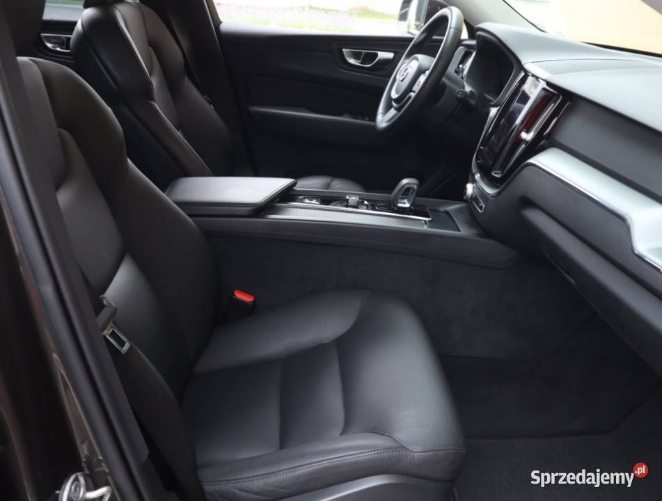 Volvo XC60 B4 podgrzewane fotele łódzkie Łódź