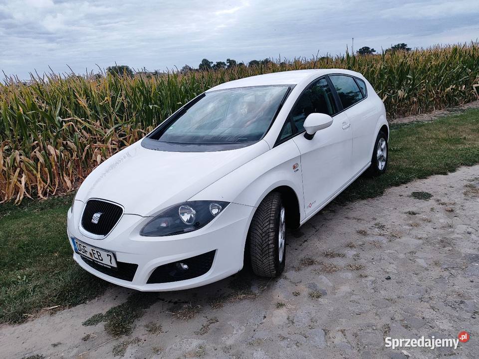 Seat Leon COPA 12 TSI 105 gniazdo USB Krobusz