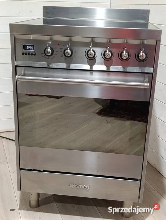 SMEG kuchnia indukcyjna wolnostojącapiekarnik Kulice